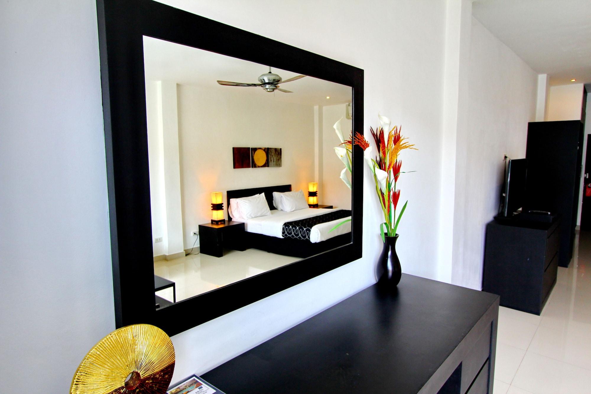 East Suites Pattaya Eksteriør billede
