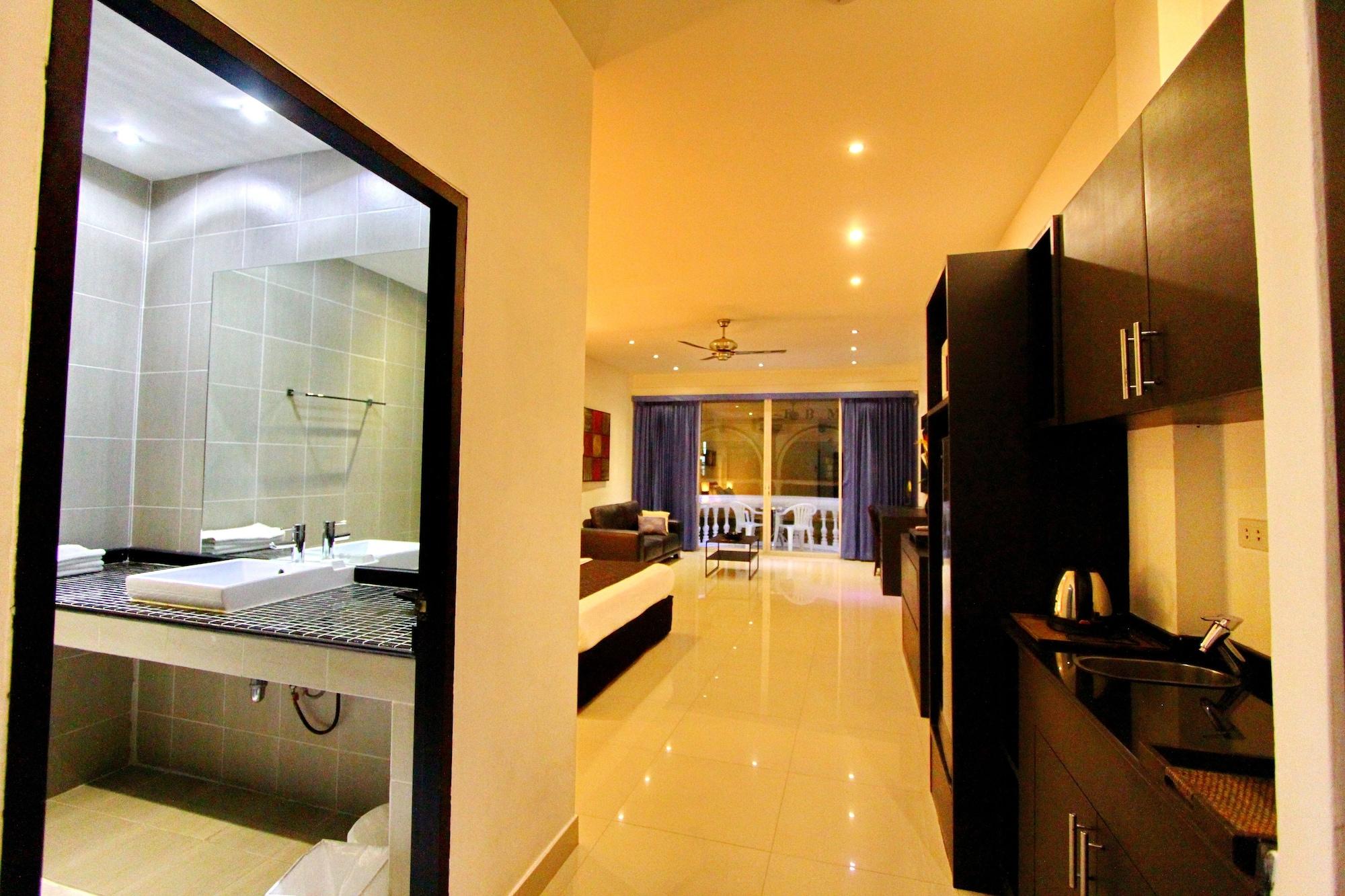 East Suites Pattaya Eksteriør billede