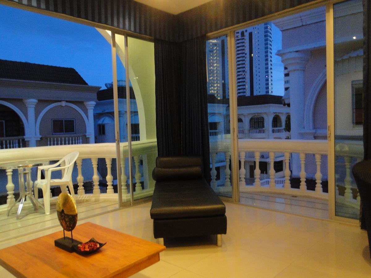 East Suites Pattaya Eksteriør billede