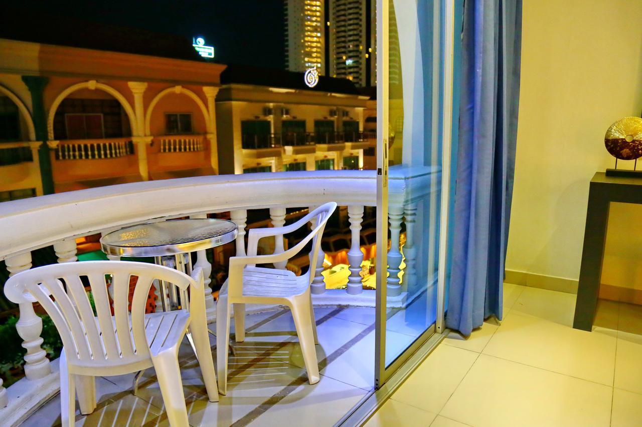East Suites Pattaya Eksteriør billede